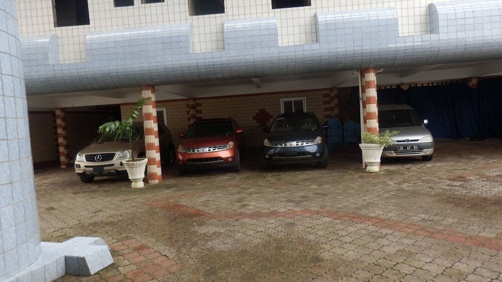 Фото Afrique Hotel Douala Airport