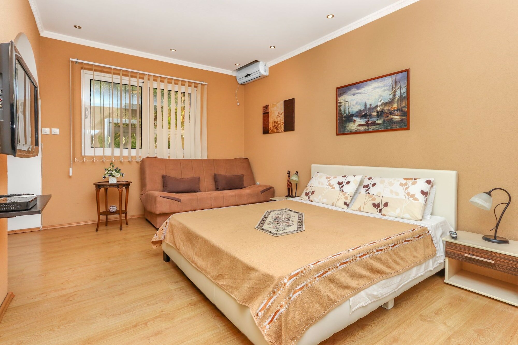Фото Villa Lastva Apartments