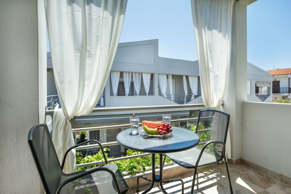 Фото Armyra Studios