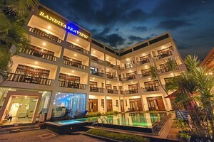 отель Randiya Sea View Hotel