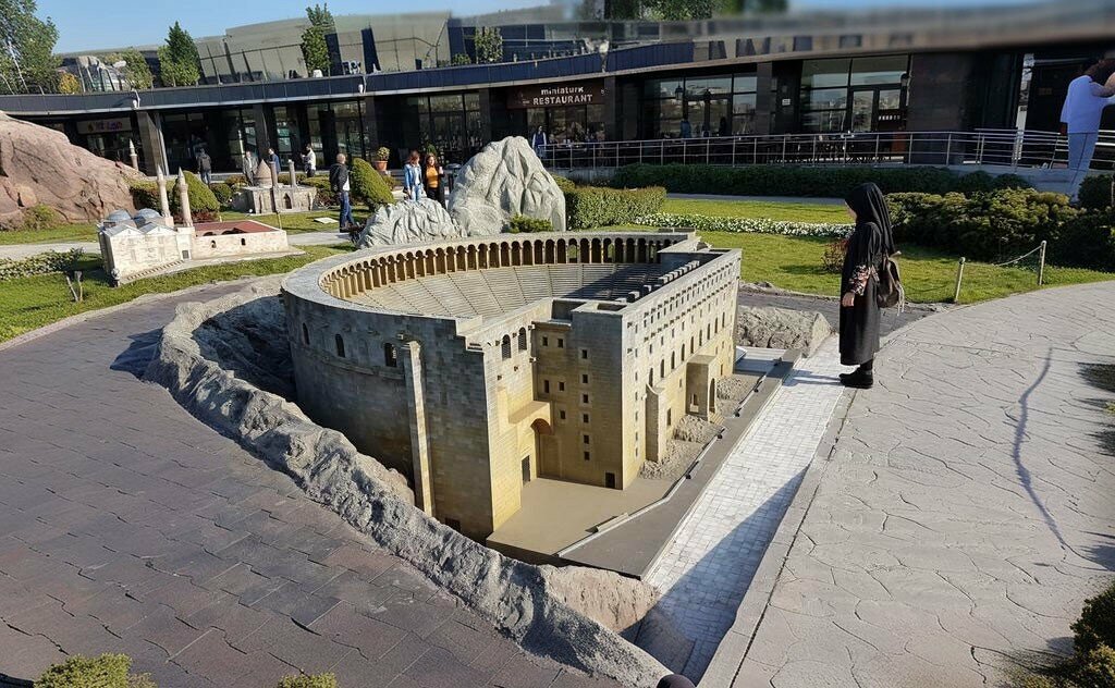 Ferrous metallurgy Gozgecler Yapi Market, Erzurum, photo