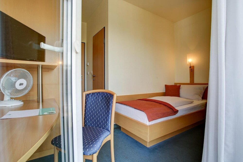 Фото Hotel am Schlosspark