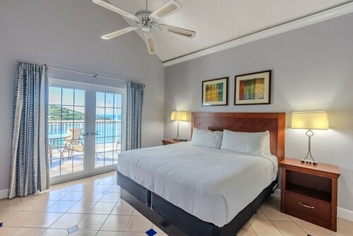 Гостиница Pirates Pension at Bluebeard's Castle by Capital Vacations