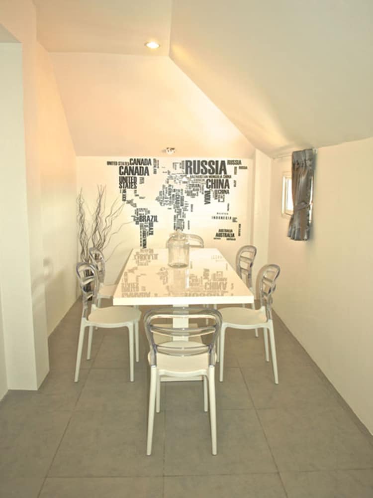 Фото Living Residence Phuket