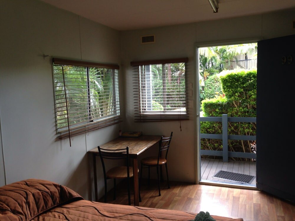 Фото Riverside Tourist Park