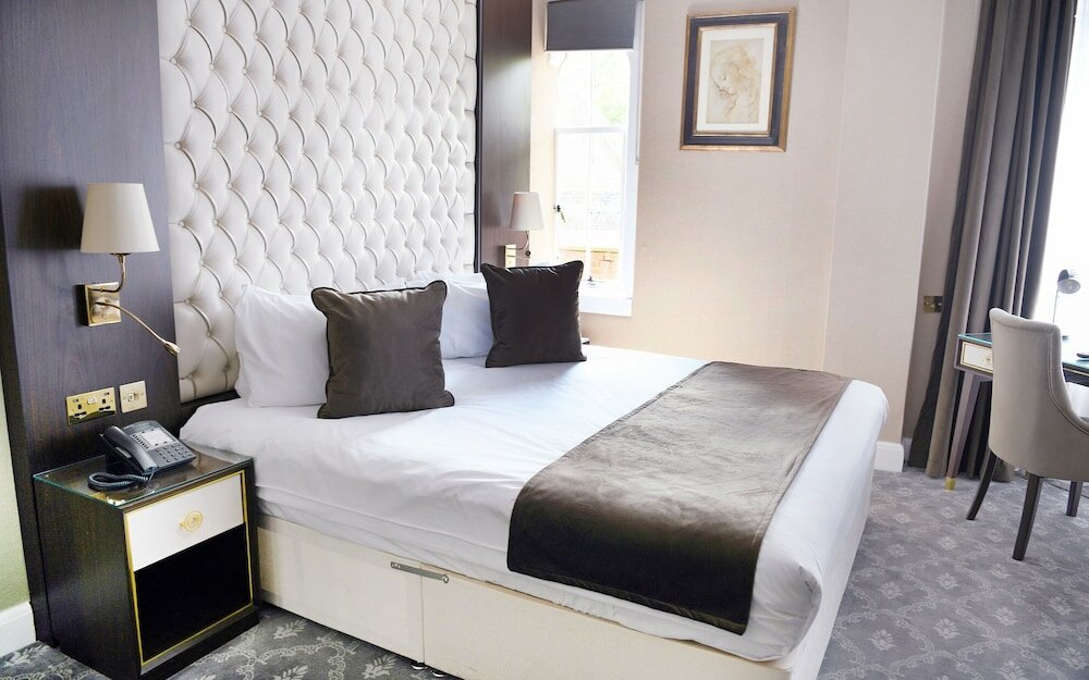 Фото Warren House