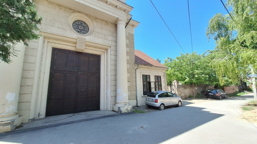 Synagogue Капела на Јеврејском Гробљу, Novi Sad, photo