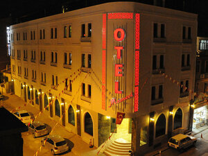 Гостиница Mesnevi