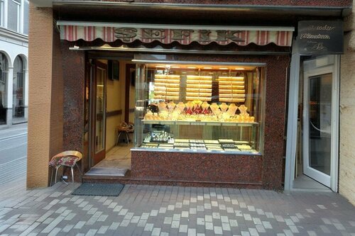 Şefik Kuyumculuk Fotoğraf 1