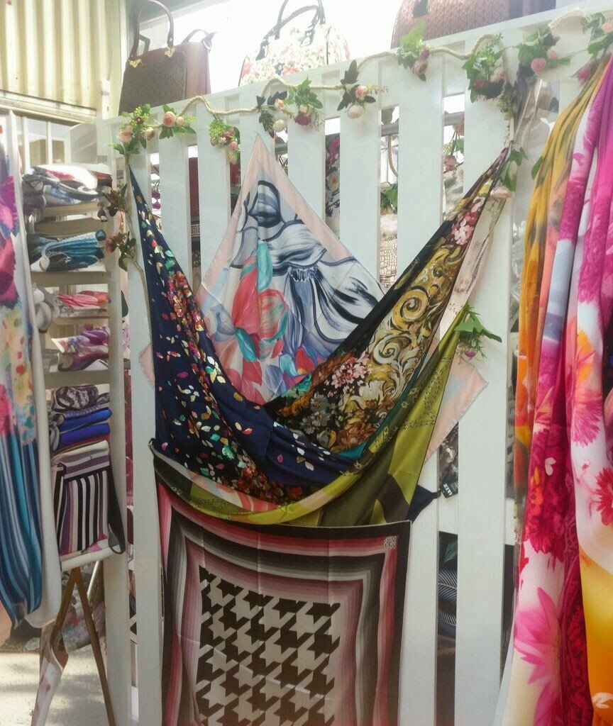 Clothing store Tugra Scarf And Shawl, Balikesir, photo
