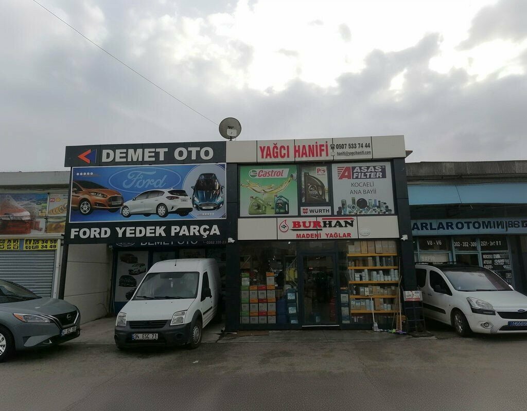 Auto parts and auto goods store Burhan Mineral Oils, Izmit, photo