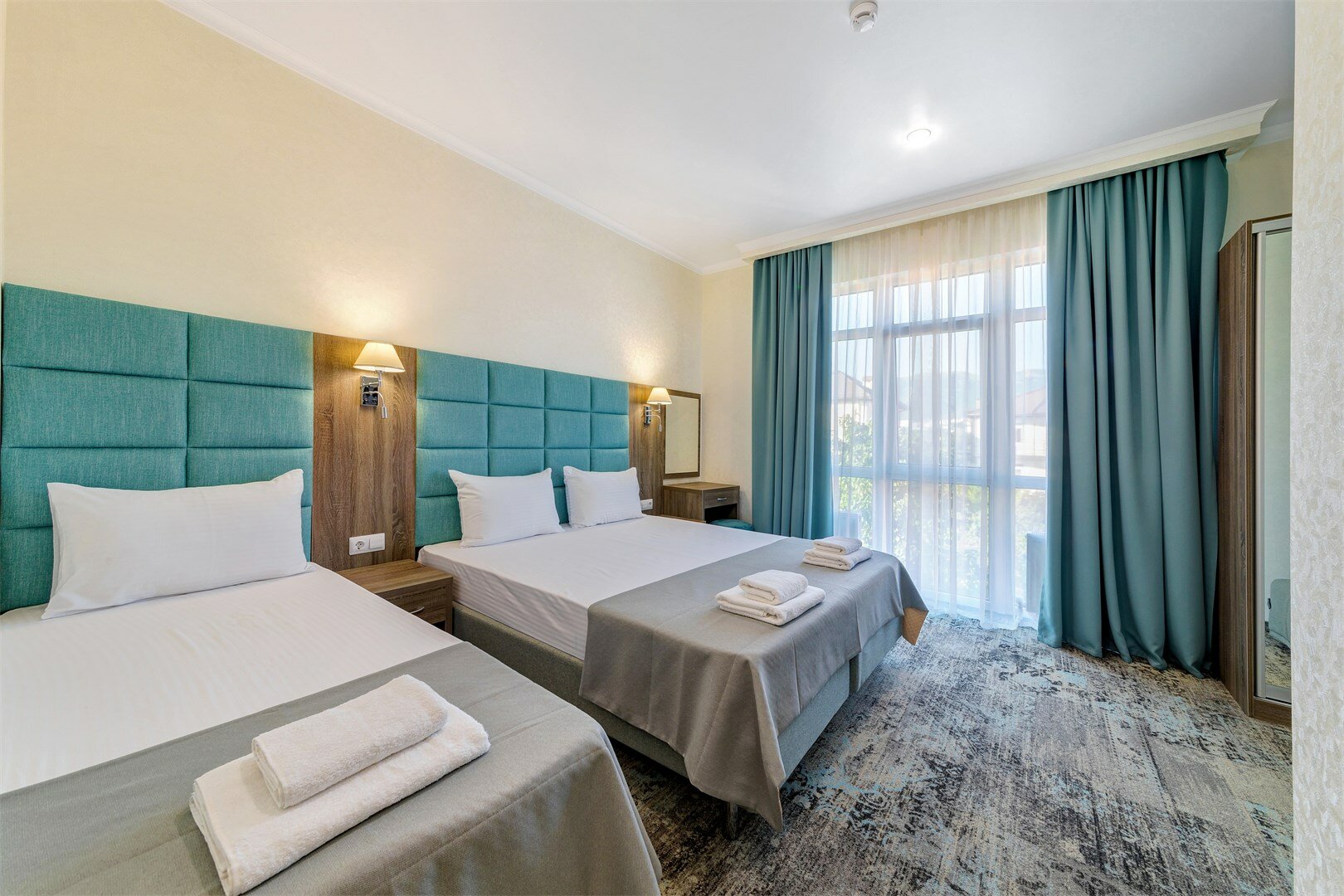 Фото Премьер