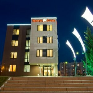 Внешний вид отеля Крокус-Отель в Набережных Челнах, фото 2