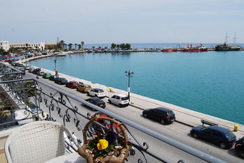 Фото Dali Luxury Rooms