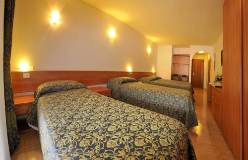 Фото Hotel Alpen Andalo