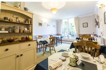 Гостиница Edale House B&b в Графстве Глостершир