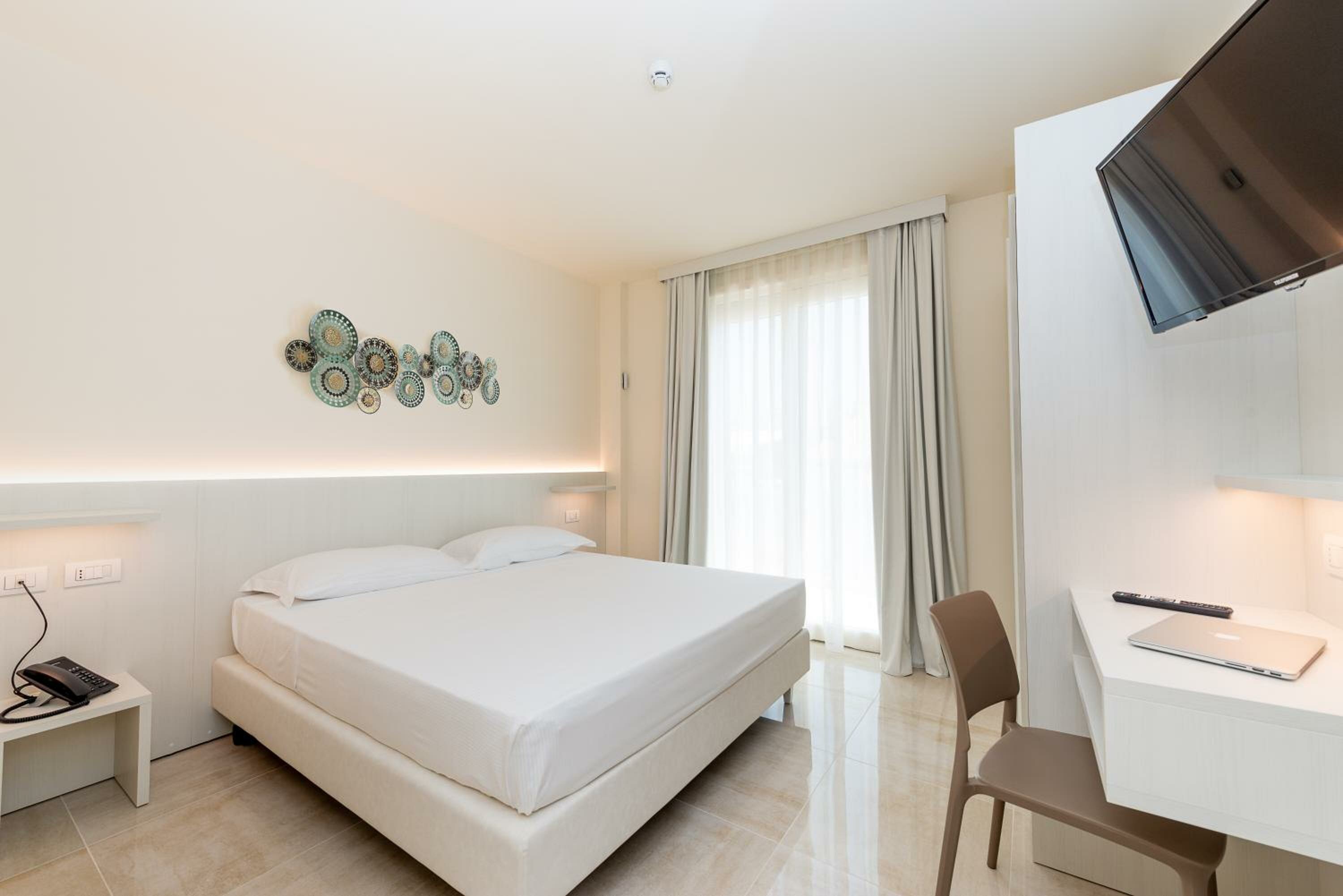 Фото Hotel Carducci