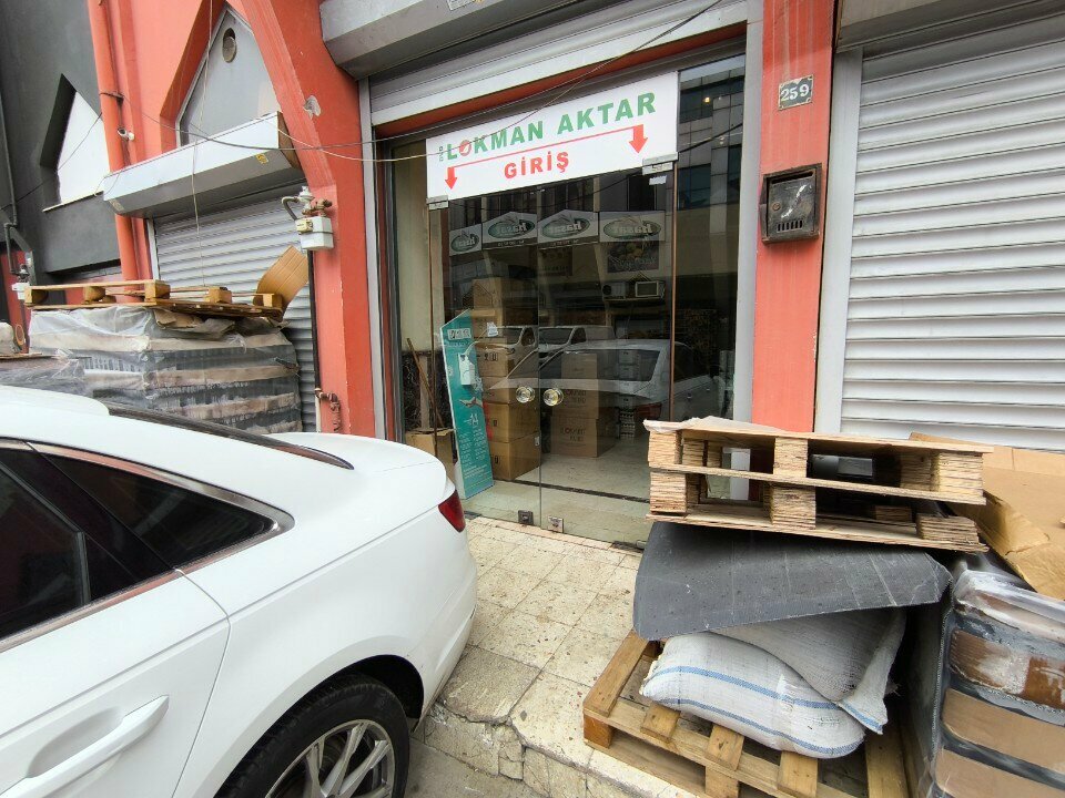 Food ingredients and spices Lokman Aktar, Ankara, photo