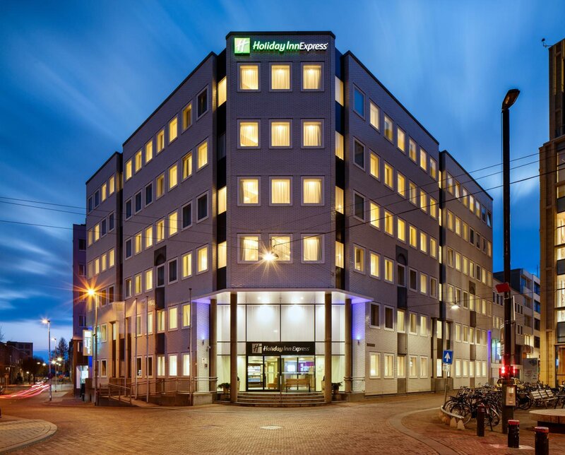 Гостиница Holiday Inn Express Arnhem в Арнеме