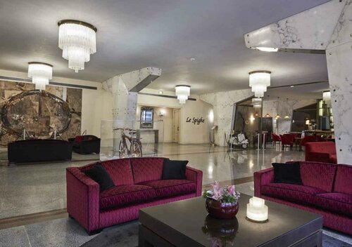 Гостиница Fh55 Grand Hotel Palatino в Риме