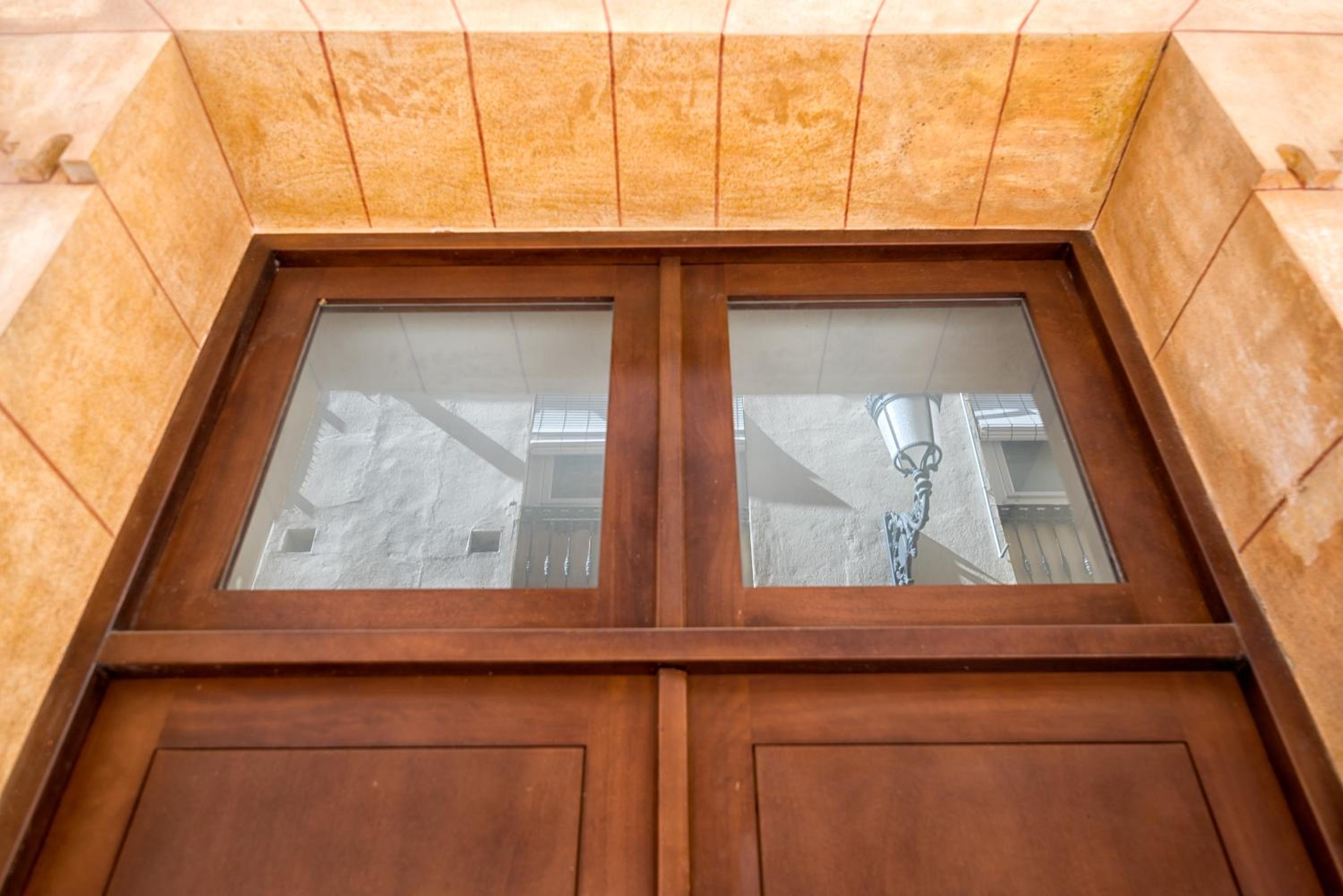 Фото Feelathome Merced Apartments