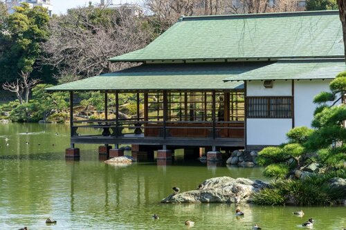 Хостел Lyuro Tokyo Kiyosumi by The Share Hotels в Токио