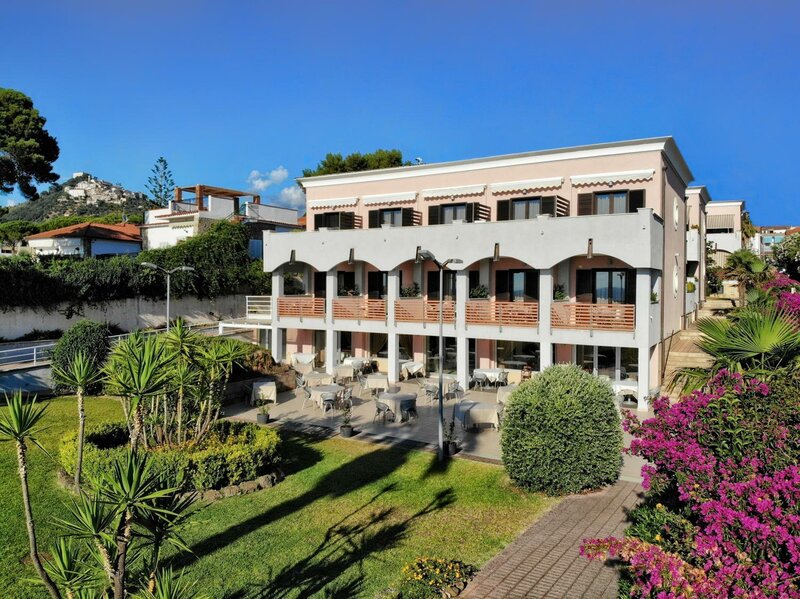 Гостиница Hotel Mareluna