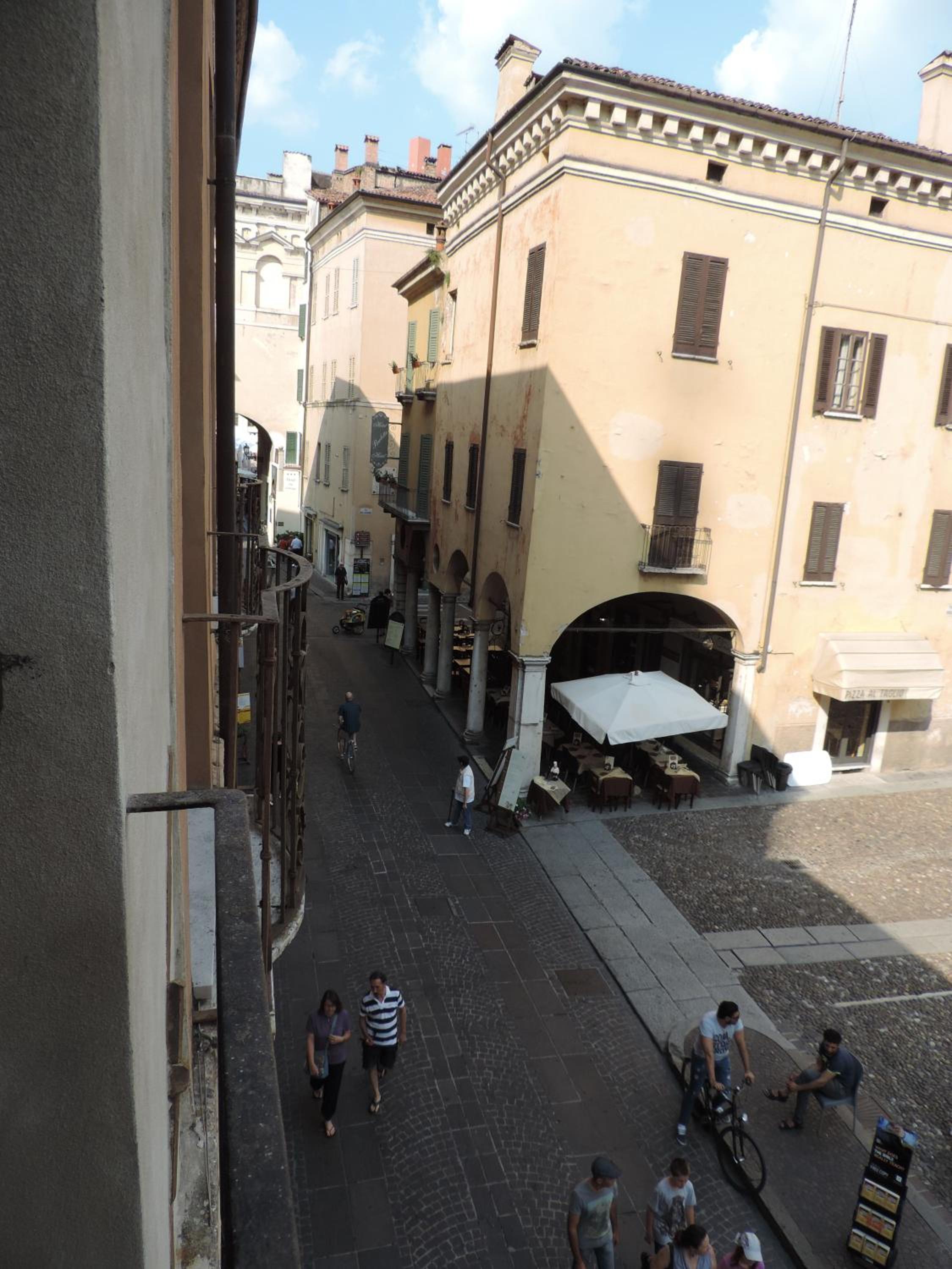 Фото La Residenza Leon d'Oro