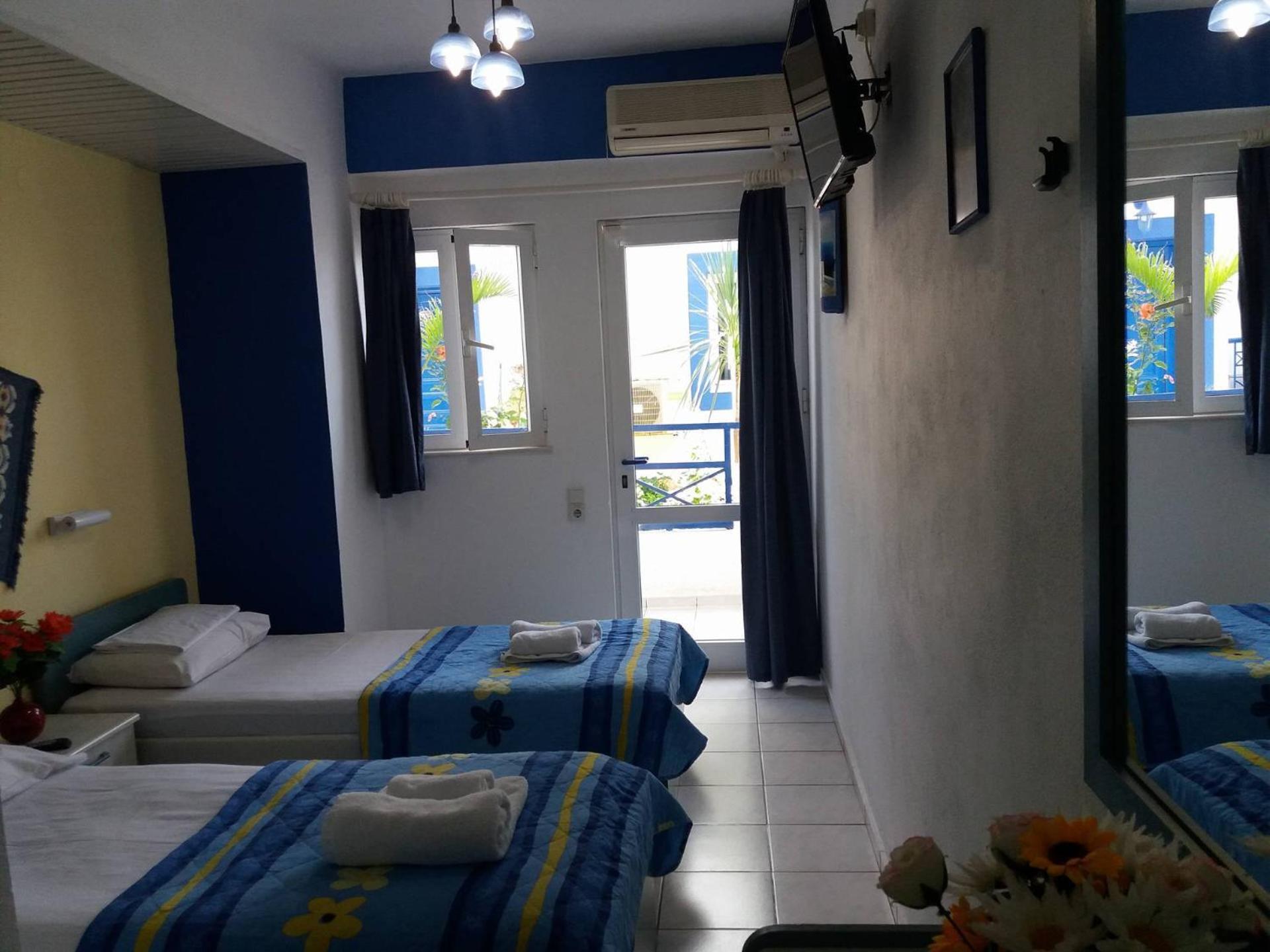 Фото Psaras Apartments