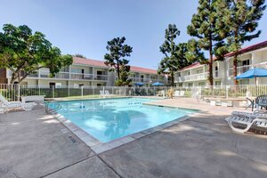 Гостиница Motel 6 Santa Ana, Ca - Irvine - Orange County Airport