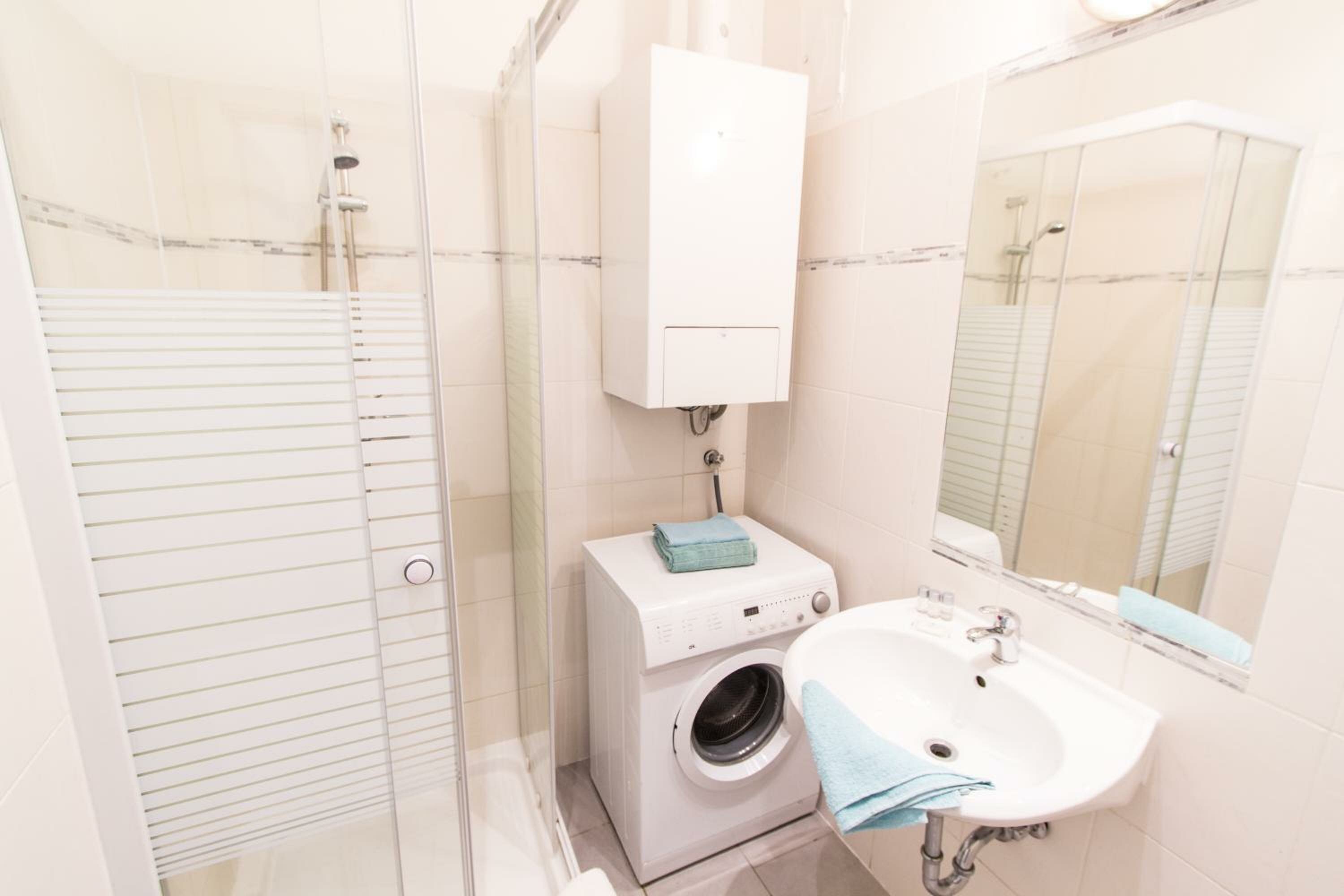 Фото Vienna Star Apartments Troststrasse