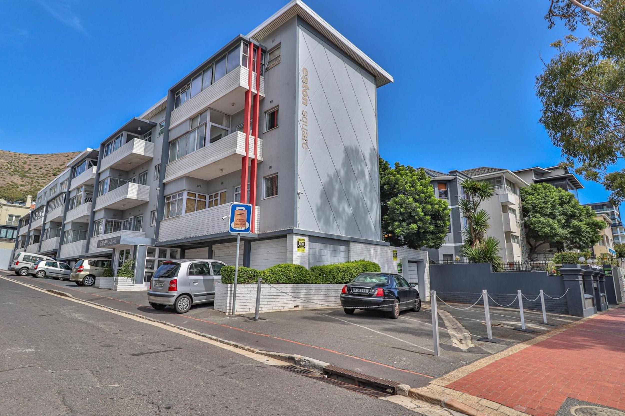 Фото Eaton Square 2 by Ctha