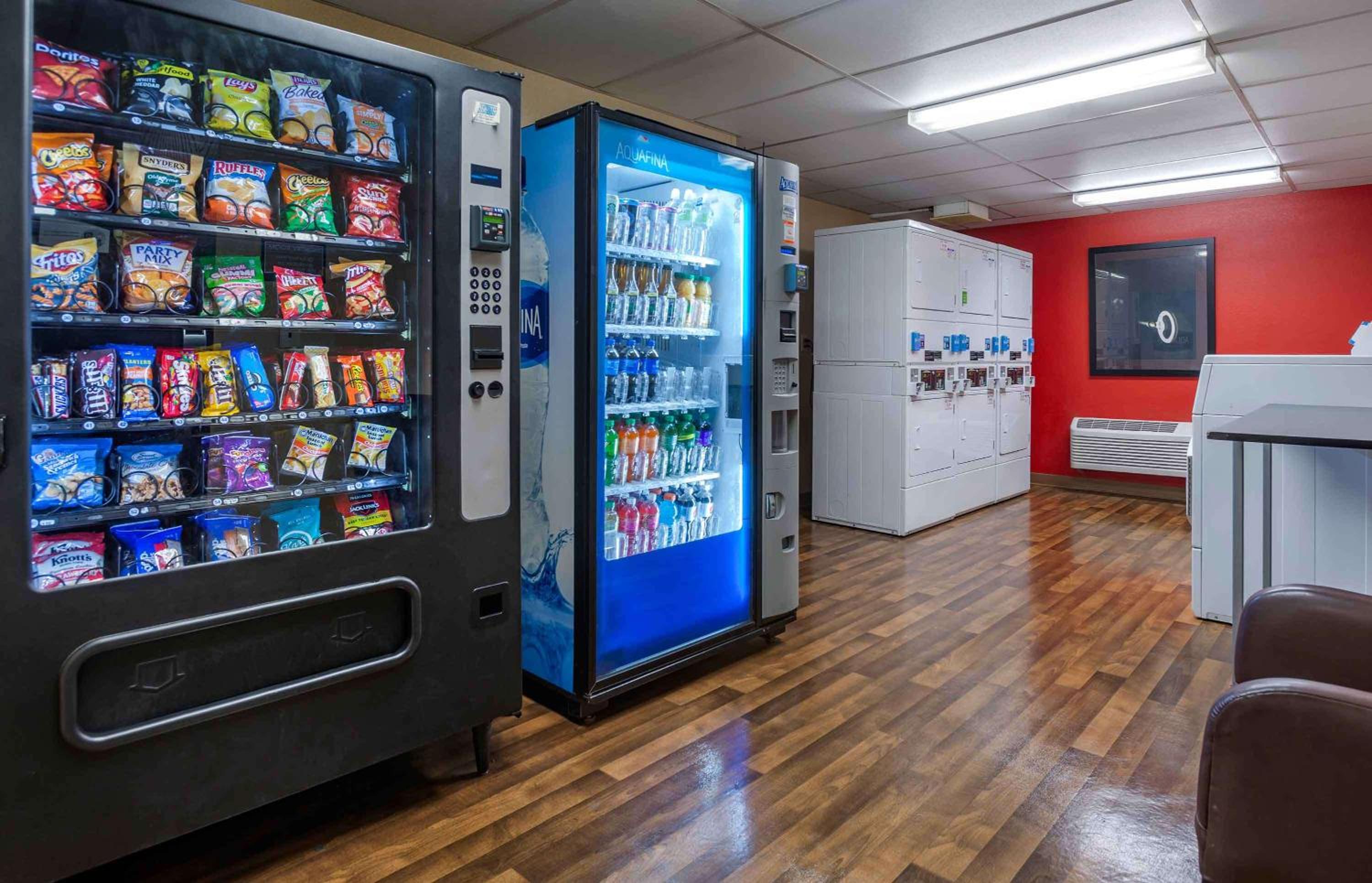 Фото Extended Stay America Suites Edison Raritan Center