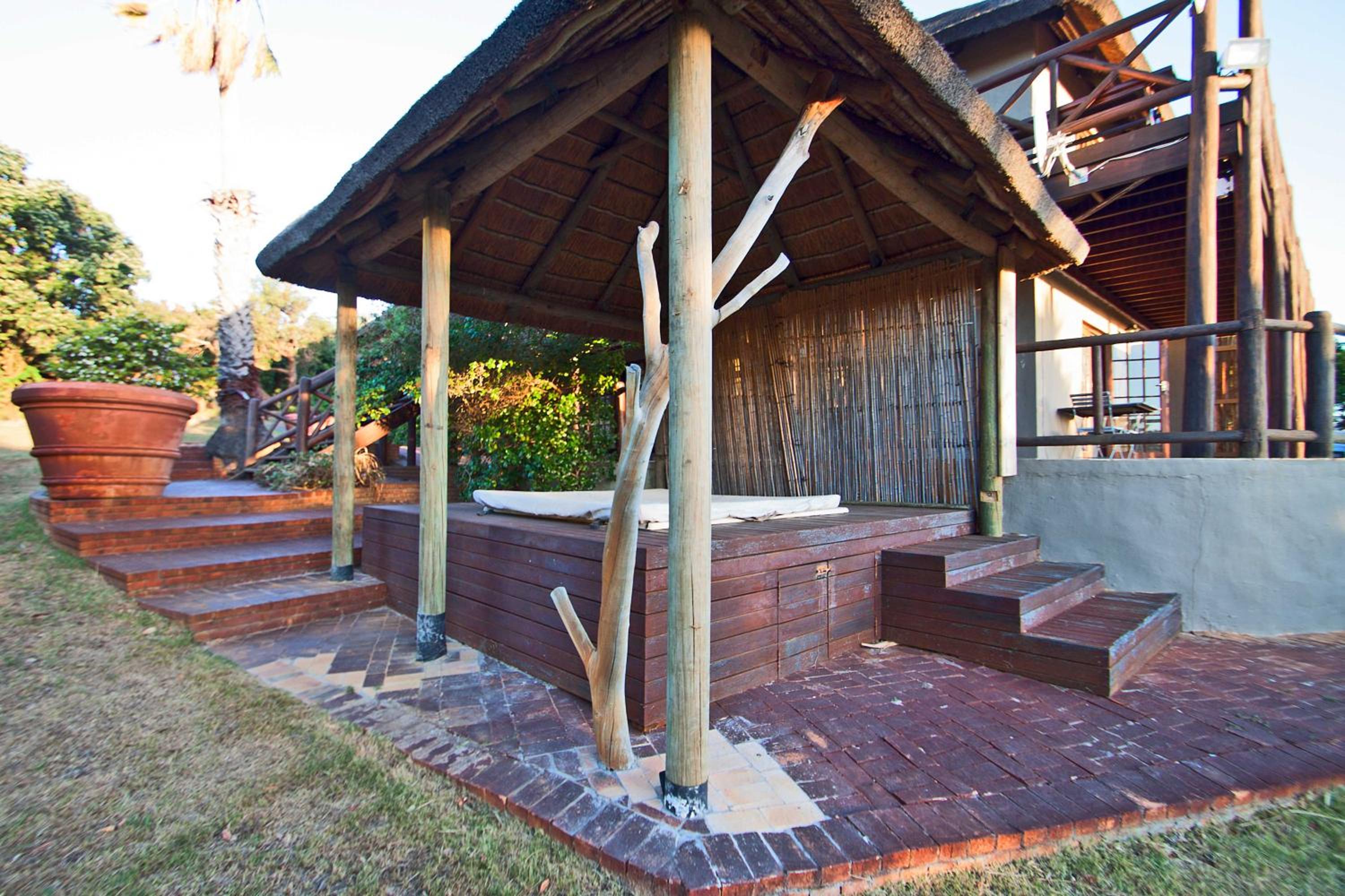 Фото Wild Rose Country Lodge