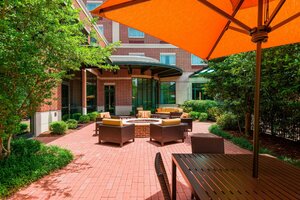 Гостиница Courtyard by Marriott Little Rock Downtown