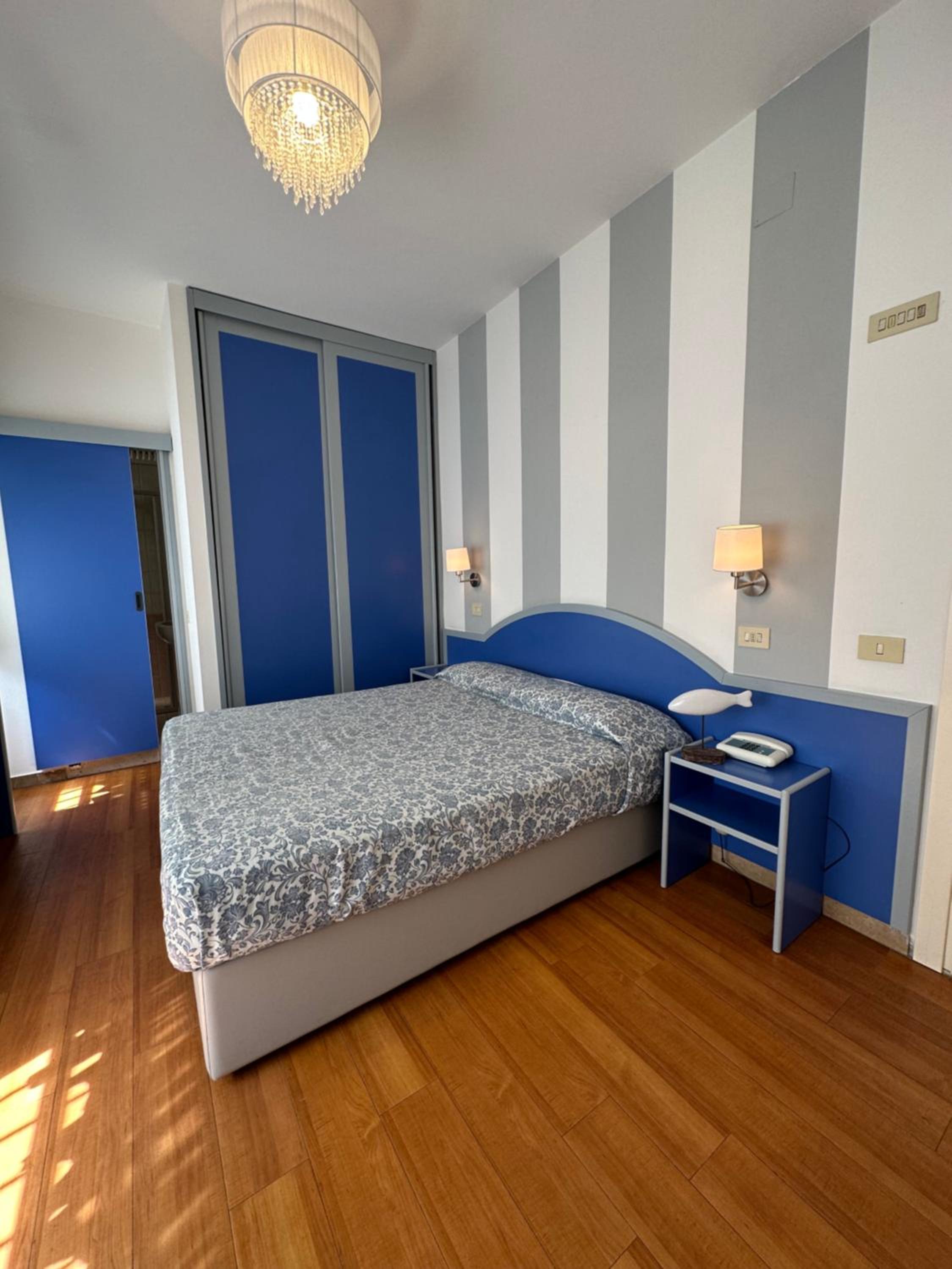 Фото Hotel Mon Pays