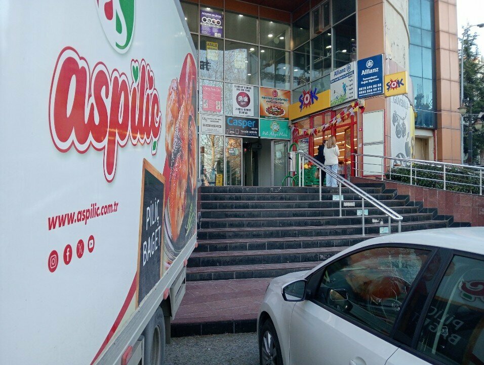 Billiard hall Telvehane, Istanbul, photo