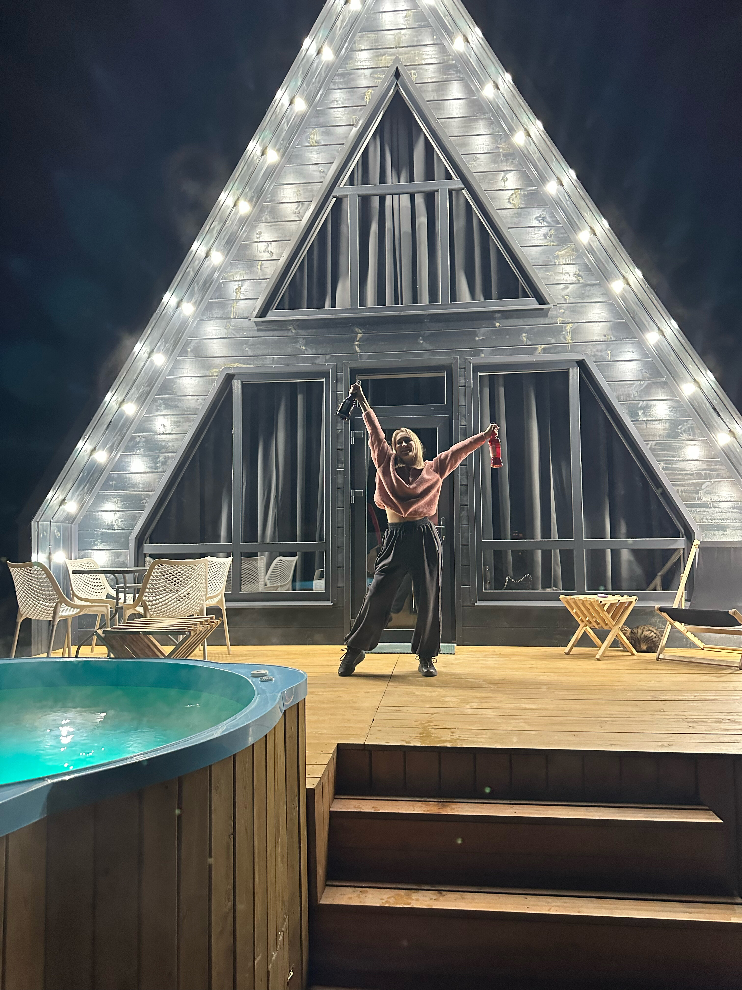 Фото Асти Кэмп