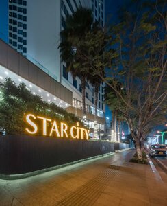 Гостиница Star City Hotel & Condotel Beachfront Nha Trang