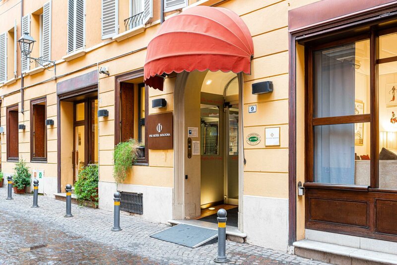 Гостиница Phi Hotel Bologna в Болонье