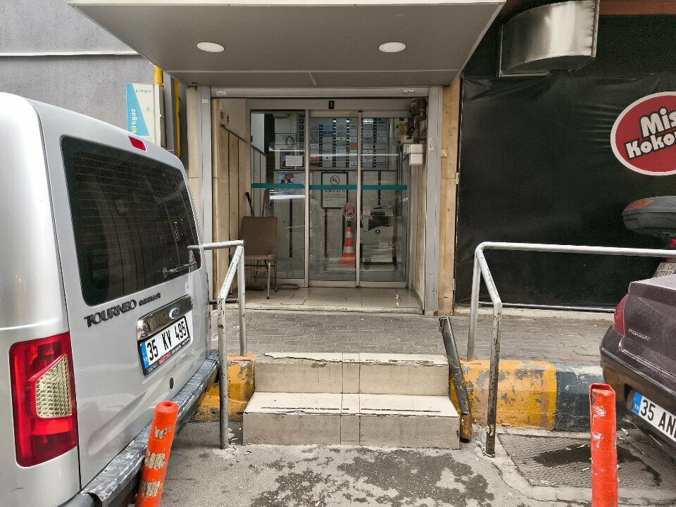 Mobile phone store Mobile Store Cankaya, Izmir, photo