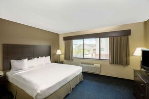Гостиница Americinn by Wyndham Lincoln South