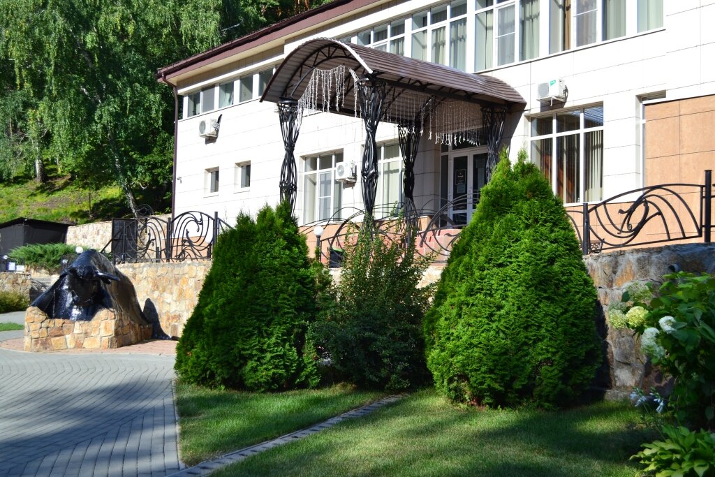 Фото отеля 1