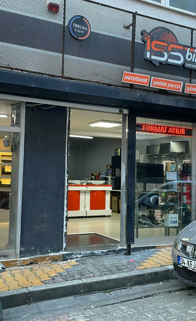 Computer repairs and services Iss Information Technology, Istanbul, photo