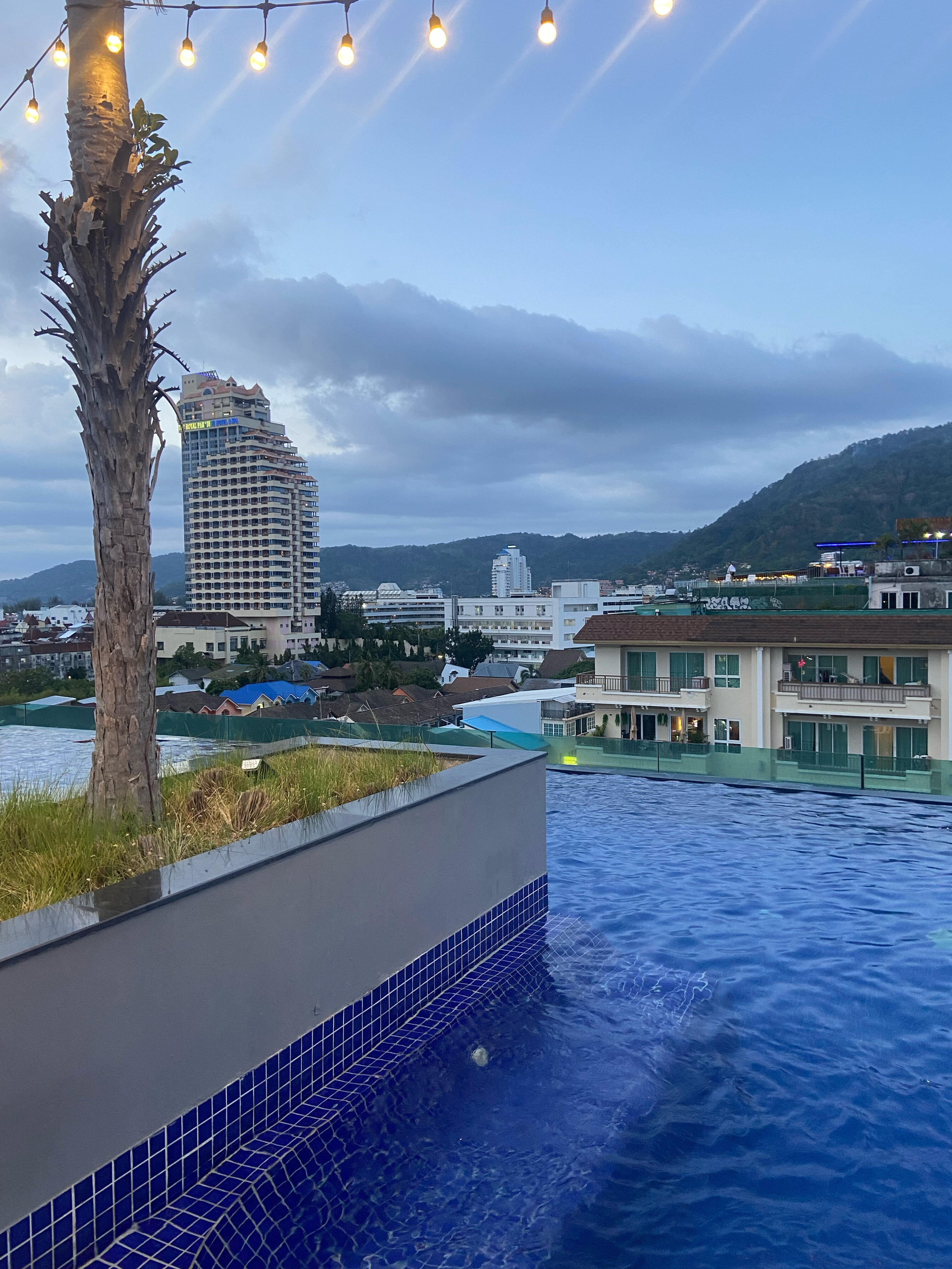 Фото Best Western Patong Beach