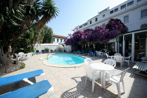 Гостиница Bristol Hotel
