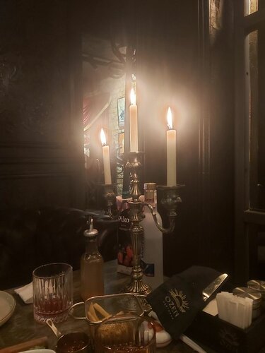 Порно мас болған қайын енесі жас денені көрді