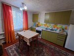 Гостевой Дом (posyolok gorodskogo tipa Verkhovye, ulitsa 7 Noyabrya, 1), hotel