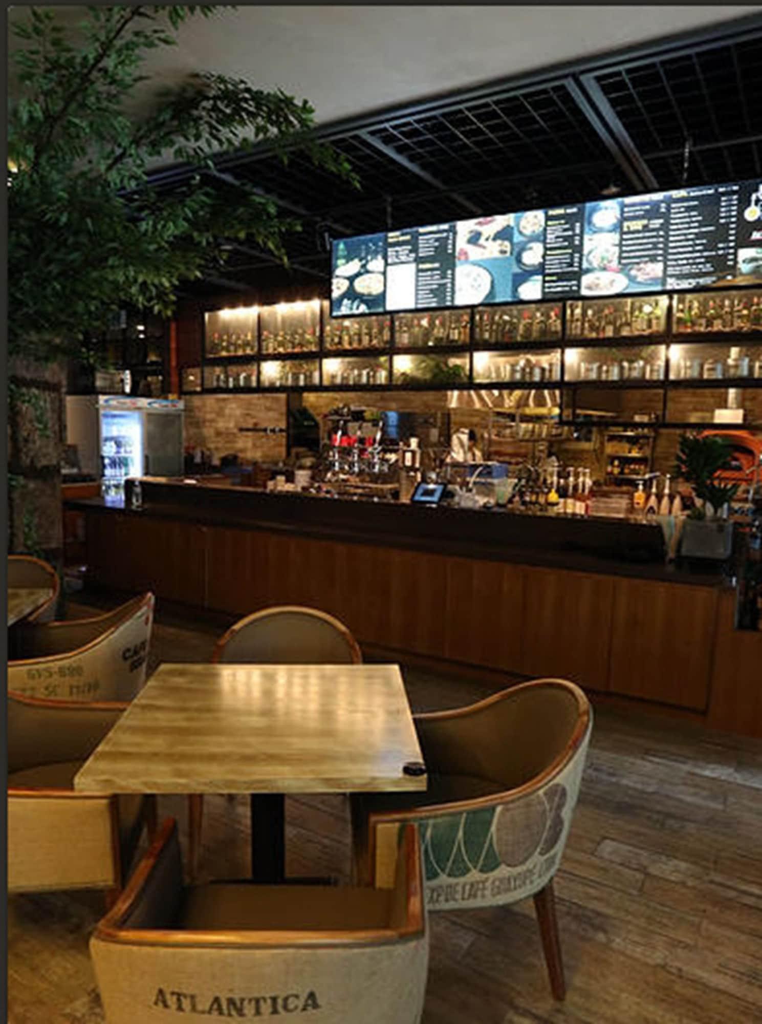 Фото Bucheon Hotel