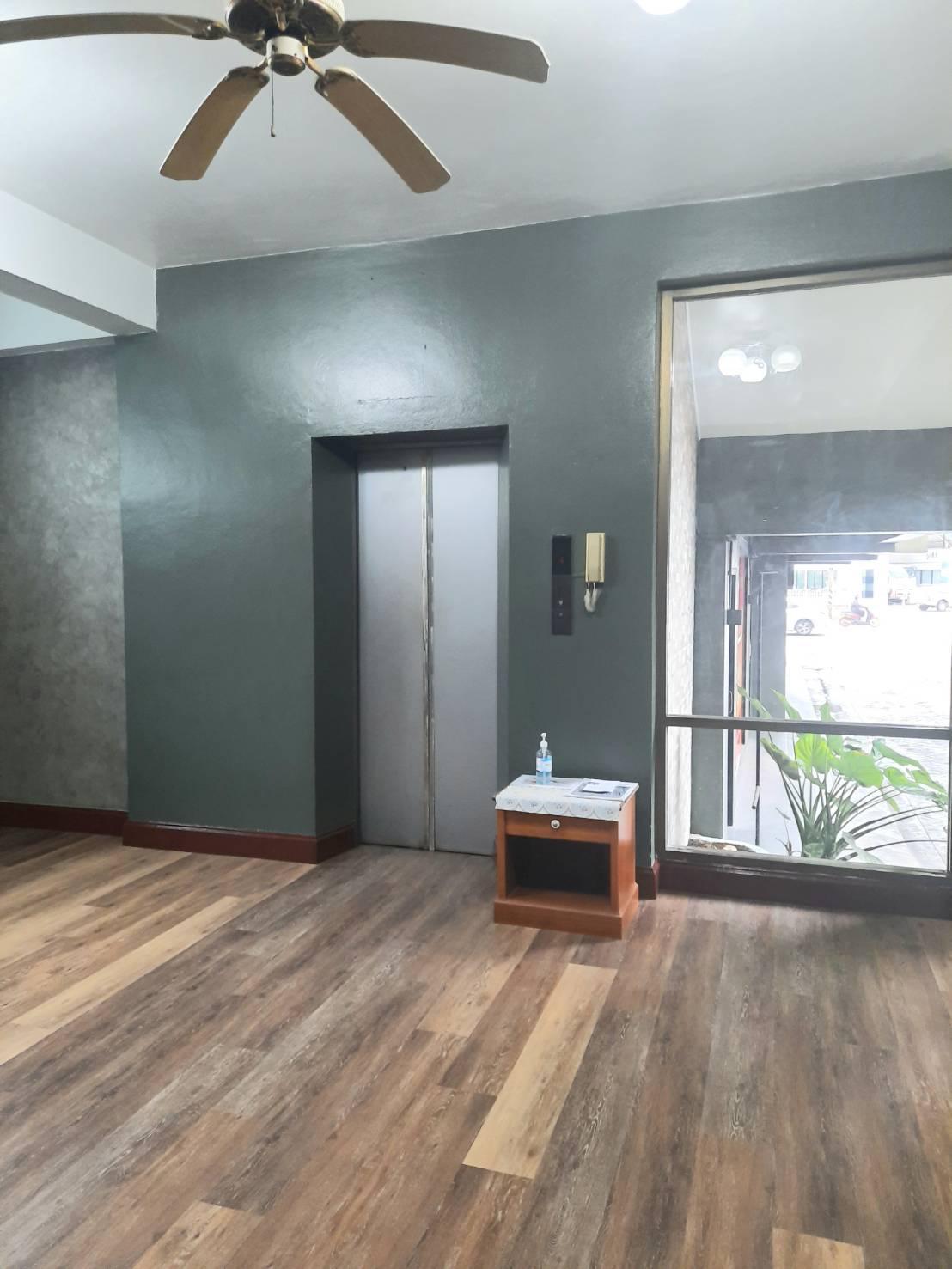 Фото Phongkaew Hotel